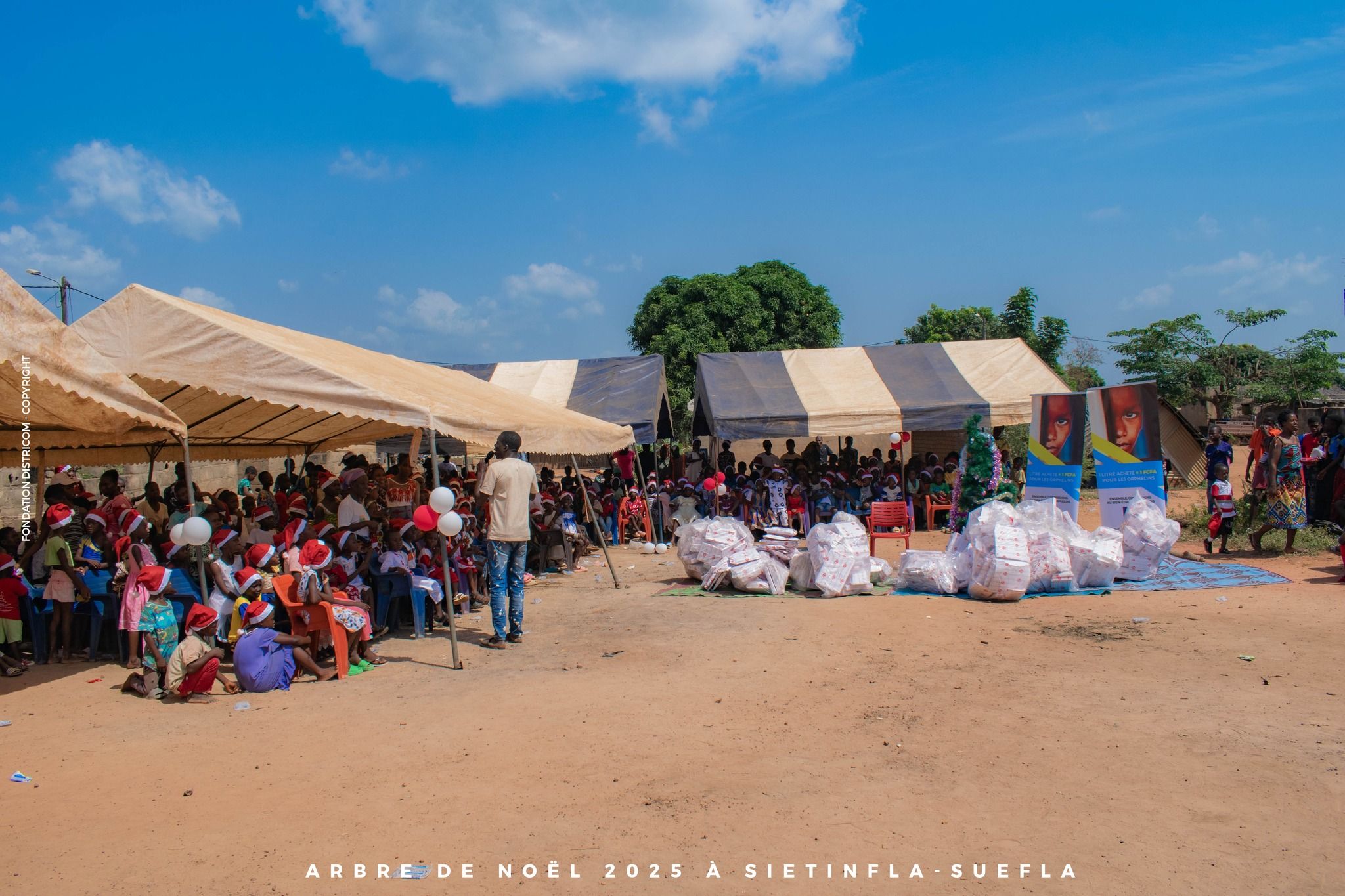 Arbre de Noël Solidaire à Seintinfla-Suefla par la Fondation DISTRICOM